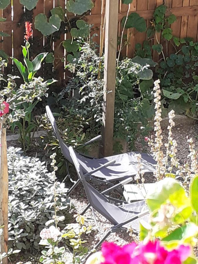 Chambre En Rez De Jardin Gland Екстер'єр фото